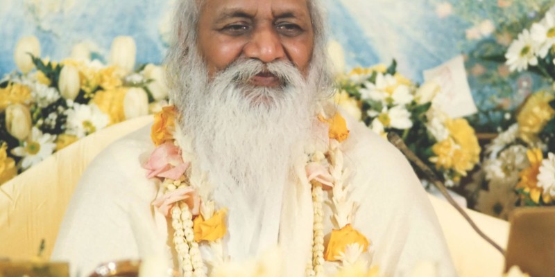 מהרישי מהש יוגי